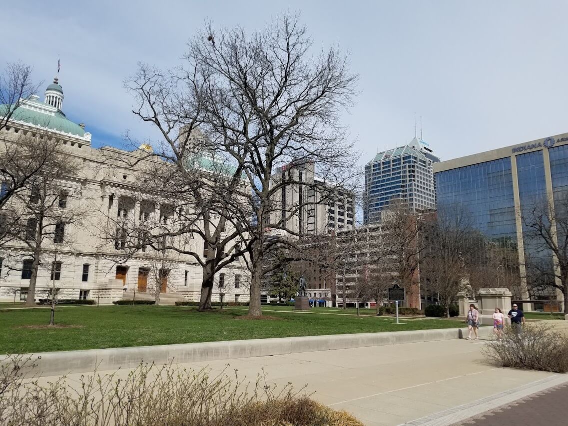 White River Park To Monument Circle