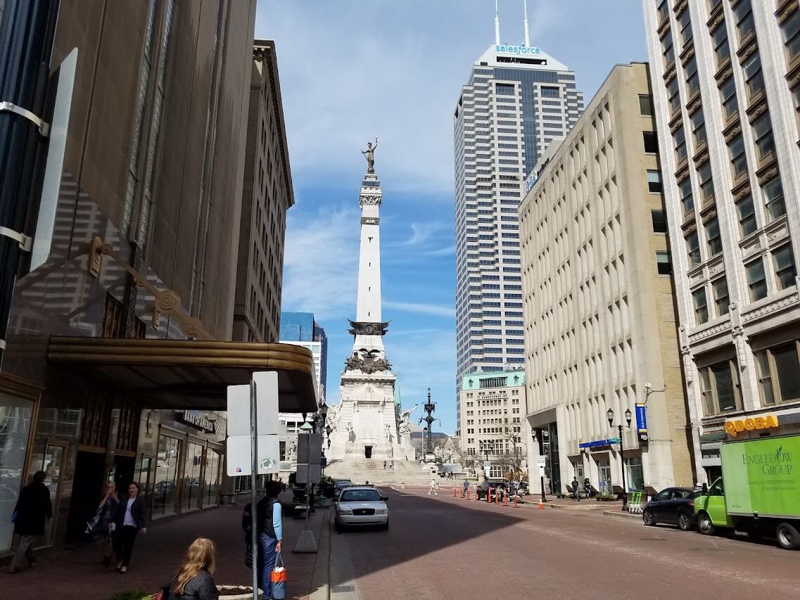 White River Park To Monument Circle